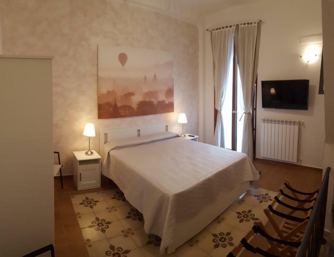 Casa Vacanze Don Vincenzo Монополі Екстер'єр фото